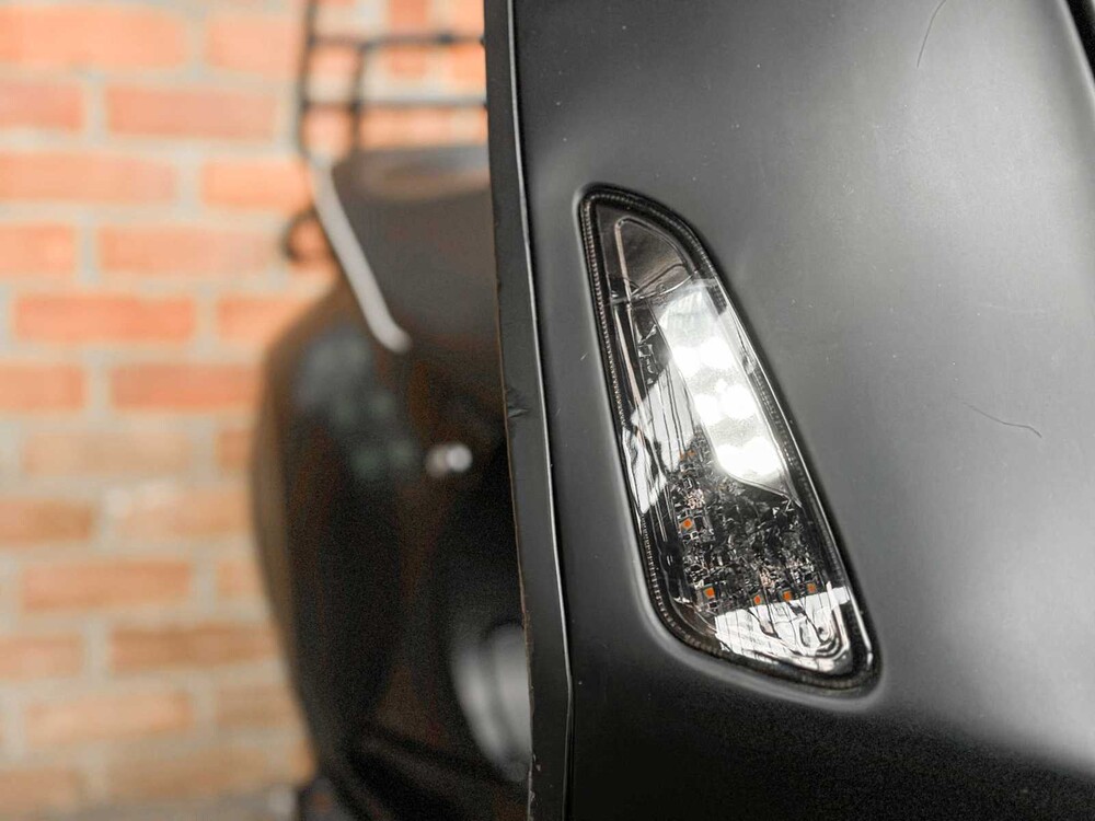 Vespa Sprint 4T 49cc 2014, F-906-ZB Scooter