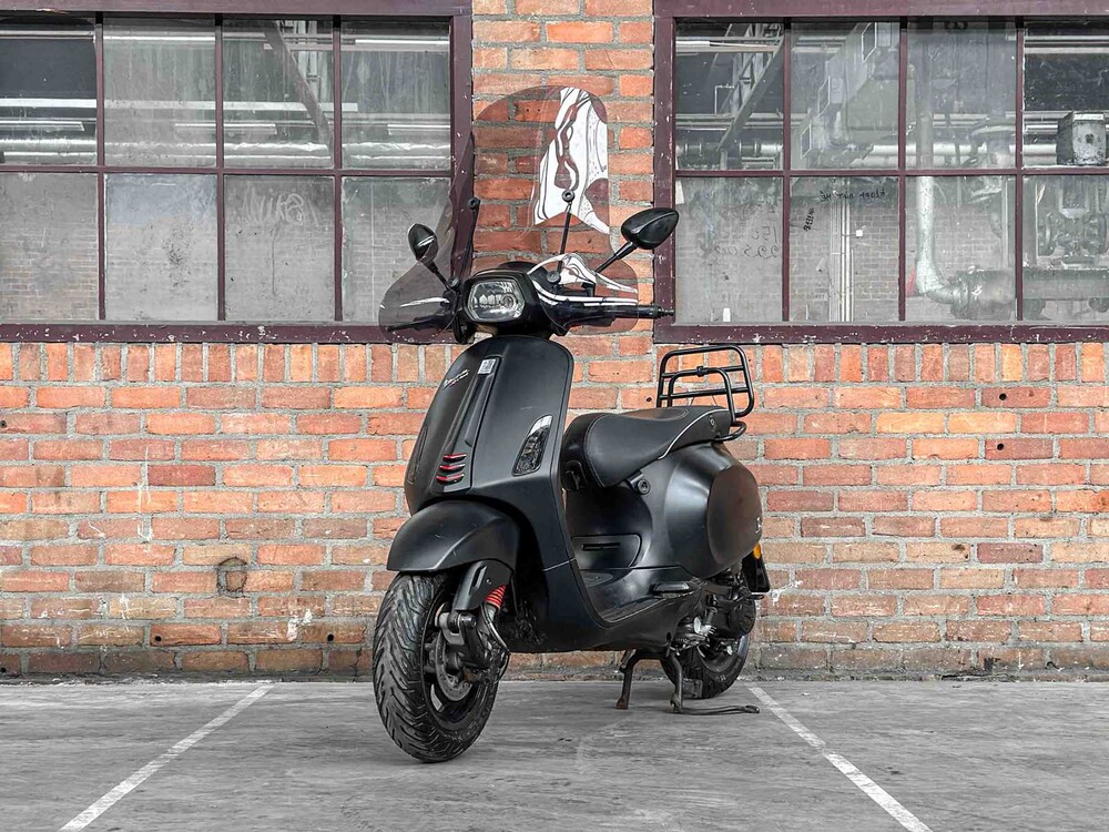 Vespa Sprint 4T 49cc 2014, F-906-ZB Scooter