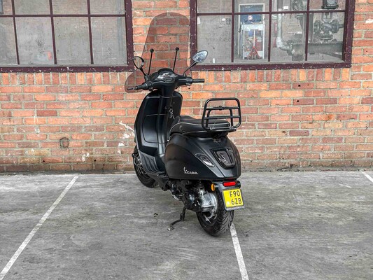 Vespa Sprint 4T 49cc 2014, F-906-ZB Scooter