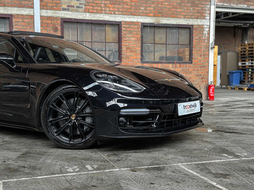 Porsche Panamera Sport Turismo 4S 2.9 V6 441pk 2018, J-376-JS