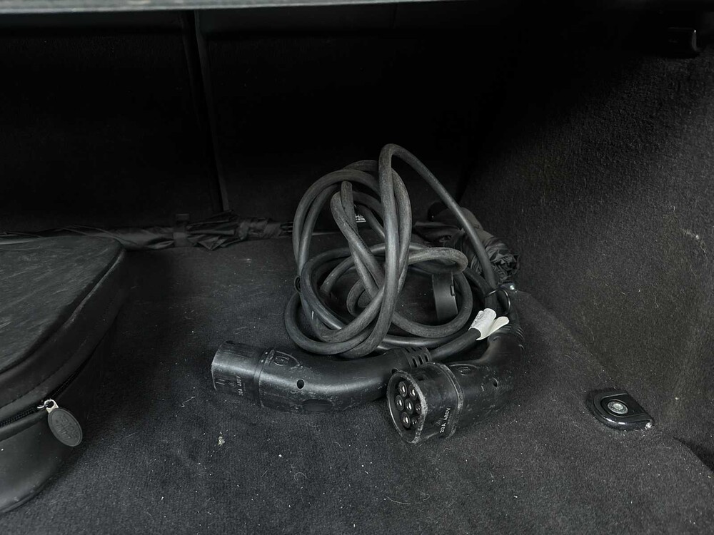 Land Rover Range Rover Sport 2.0 P400e Autobiography Dynamic 404pk 2018, XS-310-J