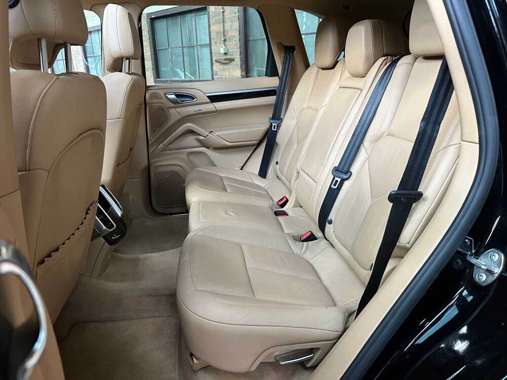 Porsche Cayenne S Hybrid 3.0 V6 385pk 2013