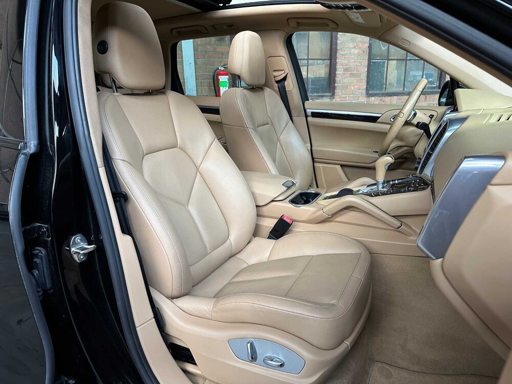 Porsche Cayenne S Hybrid 3.0 V6 385pk 2013