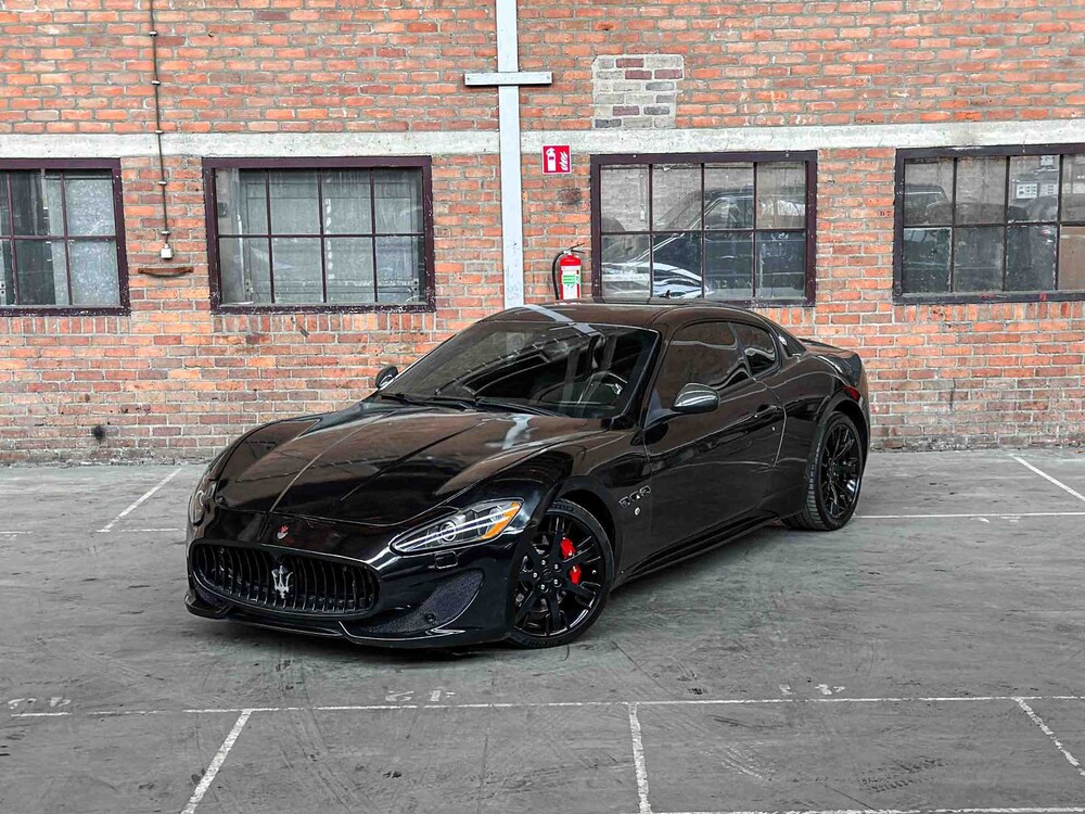 Maserati GranTurismo S 4.7 V8 440pk 2012