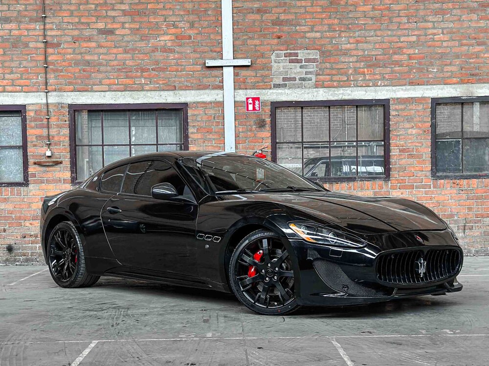 Maserati GranTurismo S 4.7 V8 440pk 2012