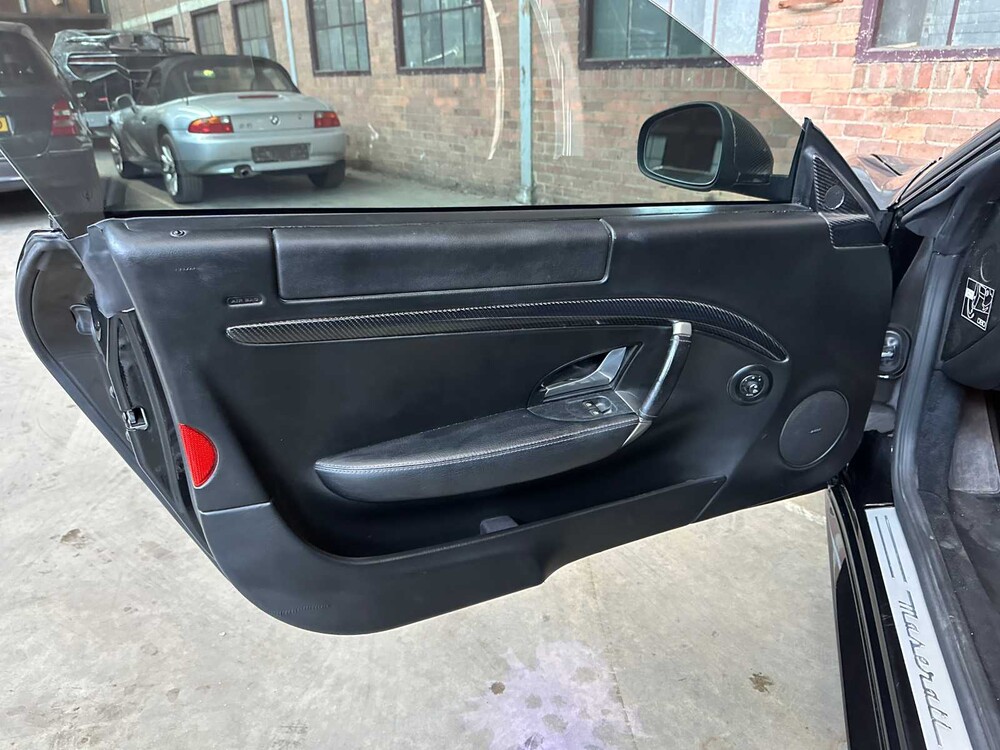 Maserati GranTurismo S 4.7 V8 440pk 2012