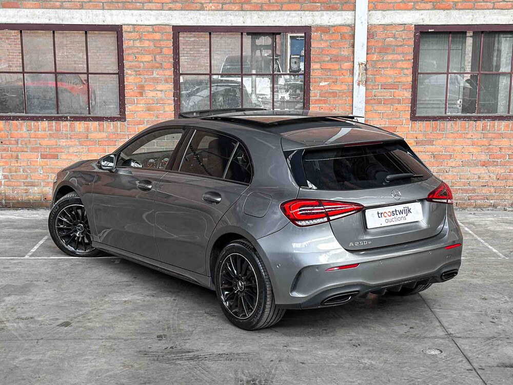 Mercedes-Benz A250 e AMG Business Solution 160pk 2021 A-Klasse, Z-927-LS