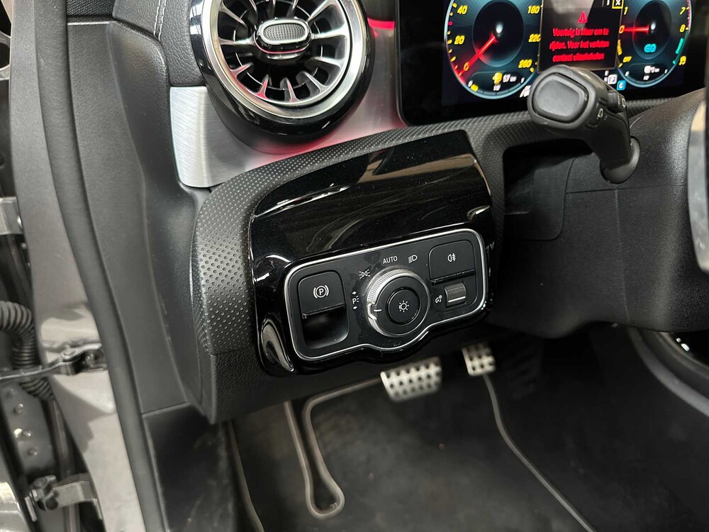 Mercedes-Benz A250 e AMG Business Solution 160pk 2021 A-Klasse, Z-927-LS