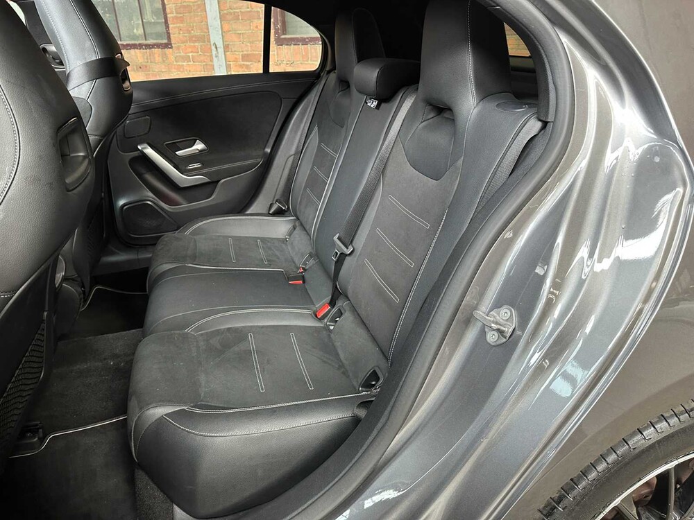 Mercedes-Benz A250 e AMG Business Solution 160pk 2021 A-Klasse, Z-927-LS