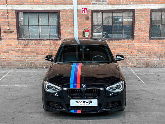 BMW M135i xDrive High Executive F20 320PS 2013 1er, NG-484-F