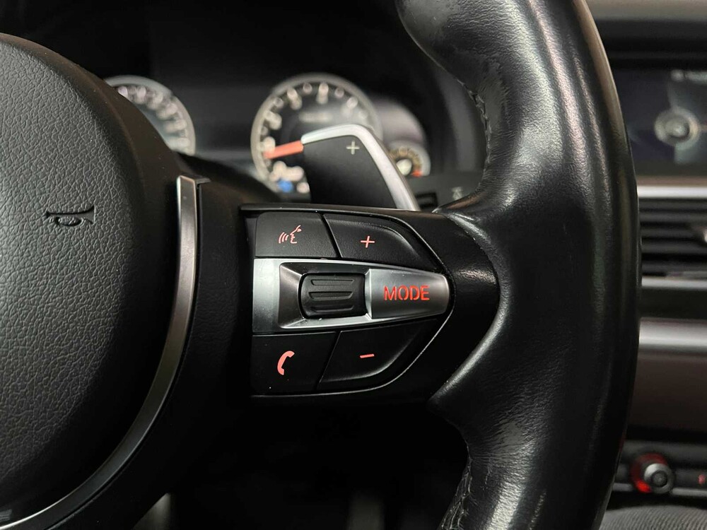 BMW 550xi Gran Turismo M-Sport High Executive 4.4 V8 F07 449pk 2014 5-serie, 3-SXD-67