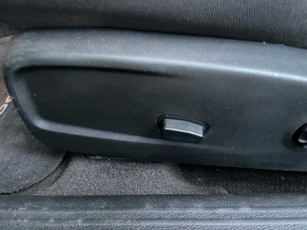 Dodge Challenger SXT 3.6 V6 305pk 2016