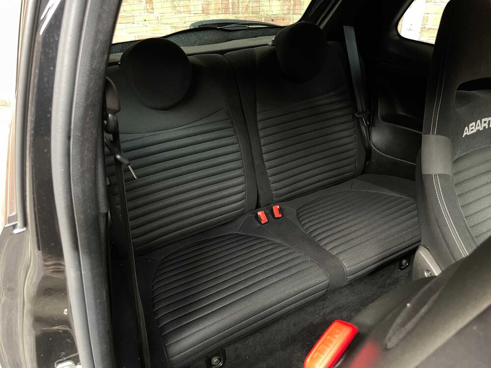 Fiat 500 Abarth Competizione 1.4 T-Jet 179pk 2016, N-740-JR