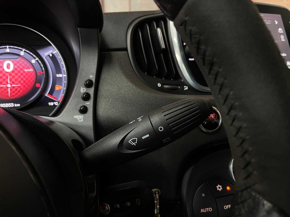 Fiat 500 Abarth Competizione 1.4 T-Jet 179pk 2016, N-740-JR