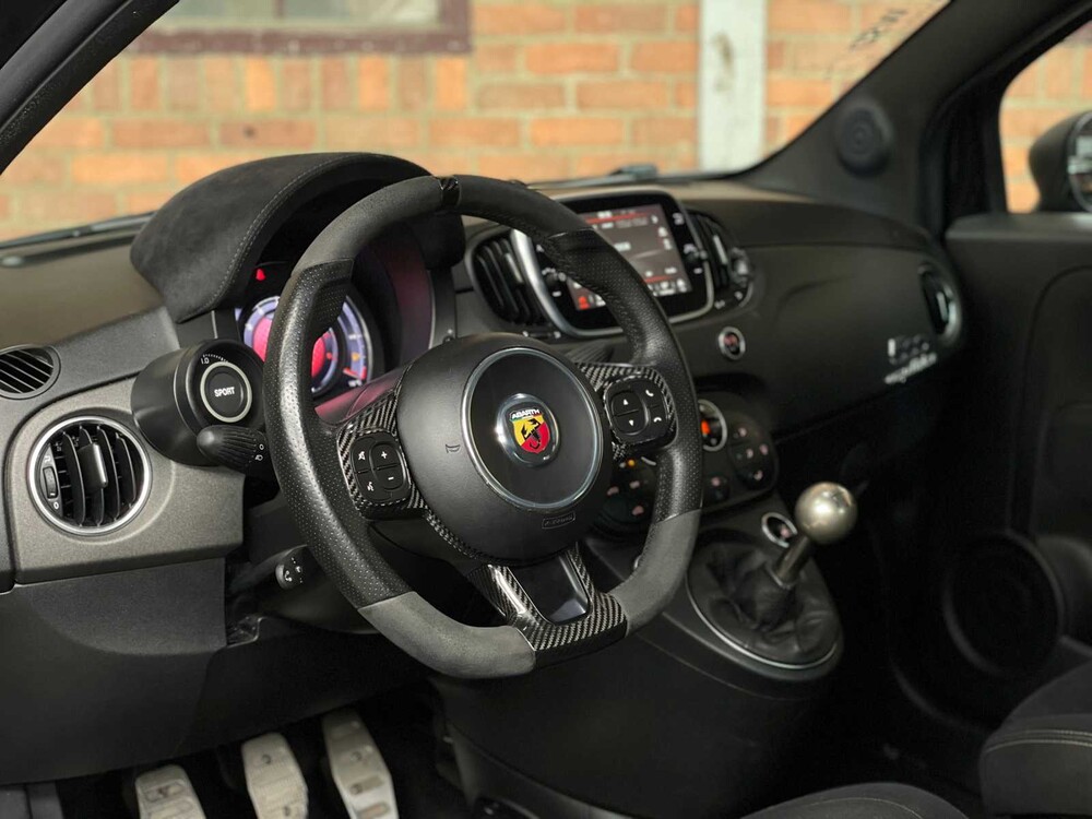 Fiat 500 Abarth Competizione 1.4 T-Jet 179pk 2016, N-740-JR