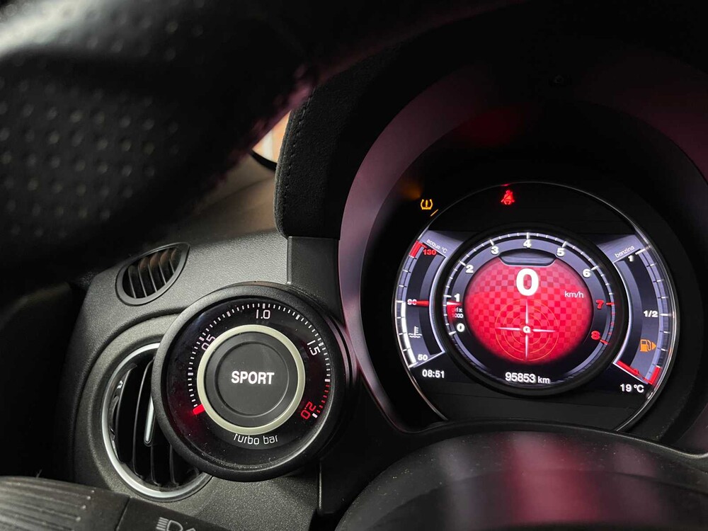 Fiat 500 Abarth Competizione 1.4 T-Jet 179pk 2016, N-740-JR