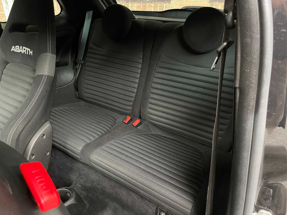 Fiat 500 Abarth Competizione 1.4 T-Jet 179pk 2016, N-740-JR