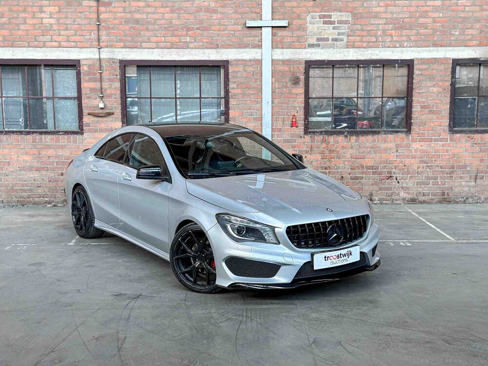 Mercedes-Benz CLA180 Prestige Comfort 122pk 2015 CLA-klasse, T-229-LT