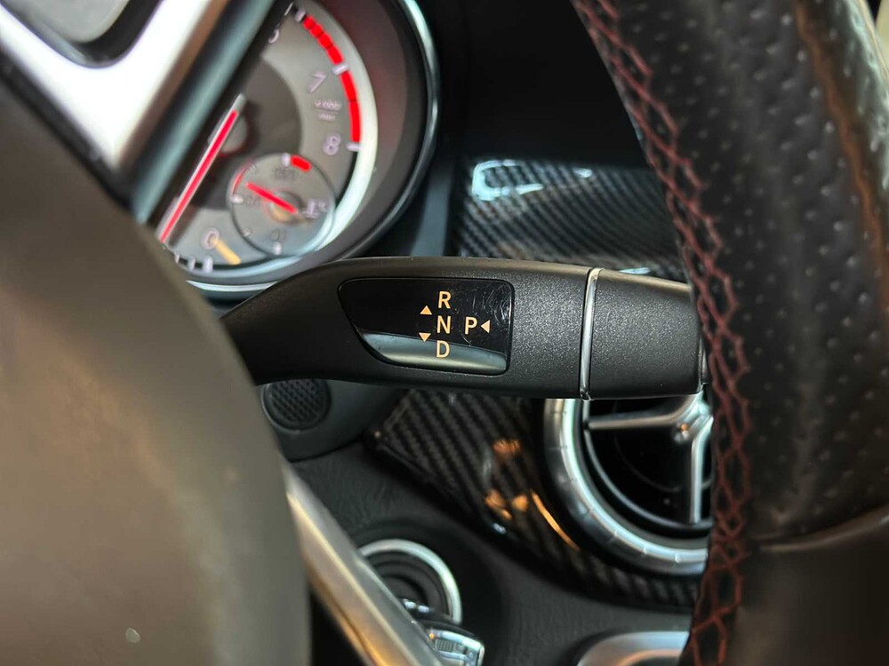 Mercedes-Benz CLA180 Prestige Comfort 122pk 2015 CLA-klasse, T-229-LT