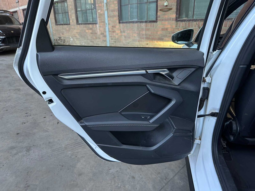 Audi A3 Sportback 30 TFSI S Edition S-Line 110pk 2021 (Origineel-NL), L-963-SJ