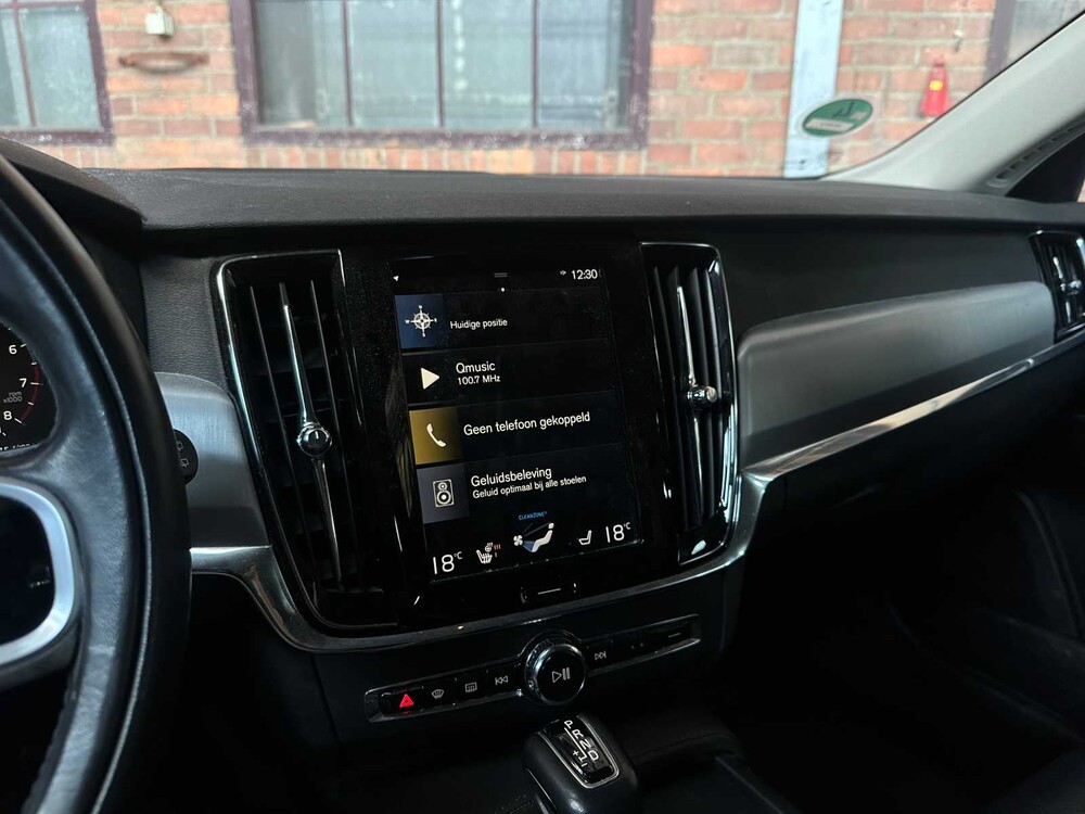 Volvo V90 2.0 T4 Momentum Pro 190pk 2019, XX-067-J