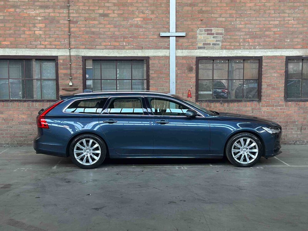 Volvo V90 2.0 T4 Momentum Pro 190pk 2019, XX-067-J