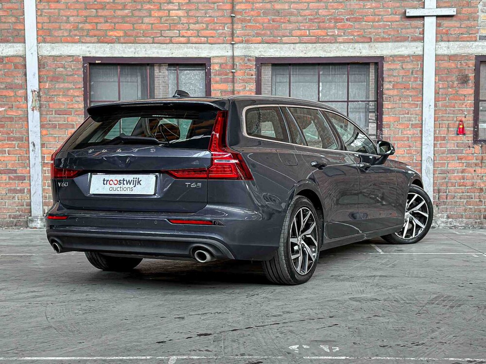 Volvo V60 2.0 T6 Twin Engine AWD Momentum Pro 253pk 2020, H-754-FN