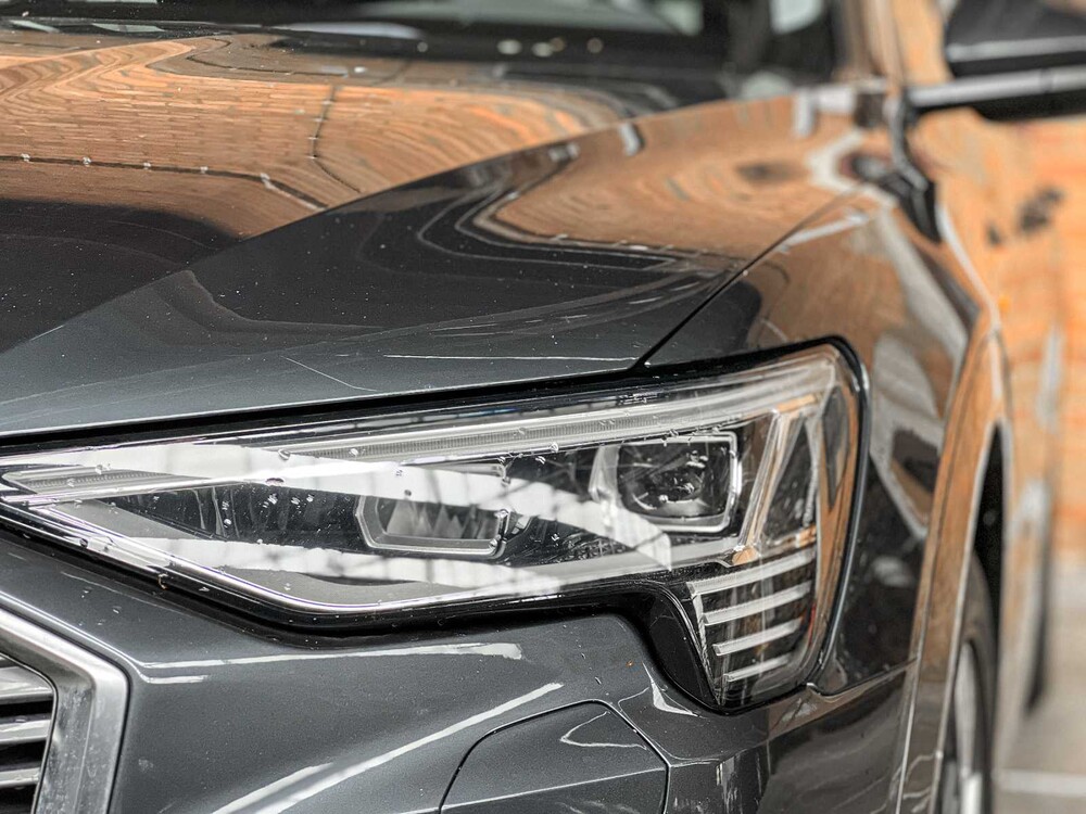 Audi e-tron 50 Quattro Launch Edition Plus 71 kWh 313pk 2019 (Origineel-NL), H-889-DB