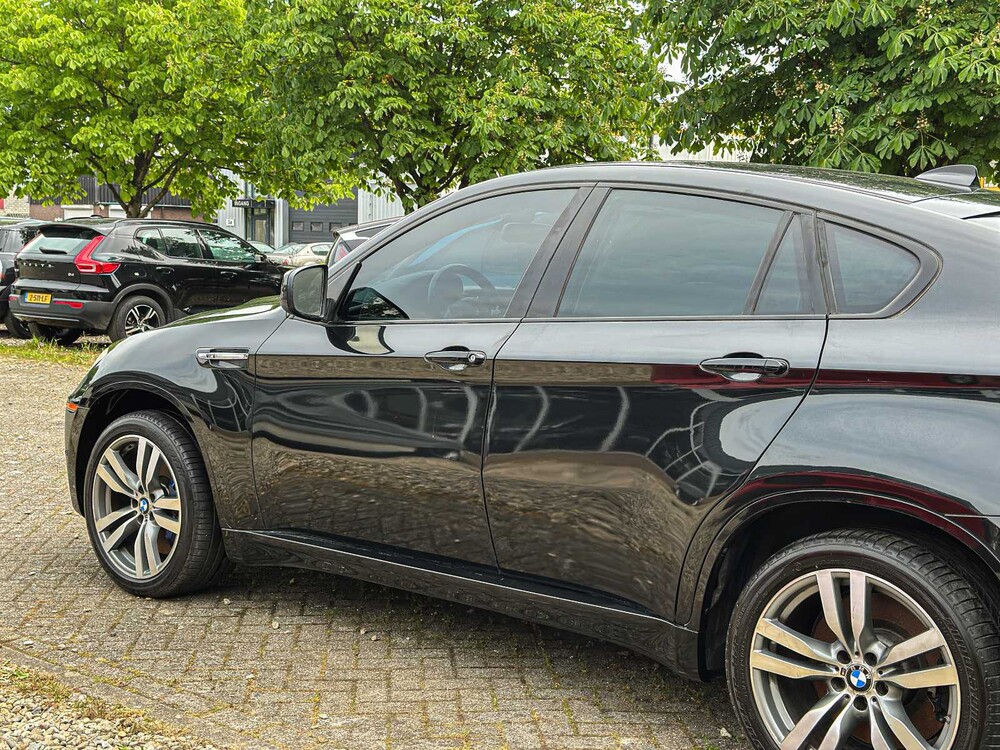 BMW X6M 4.4 V8 E71 565pk 2014