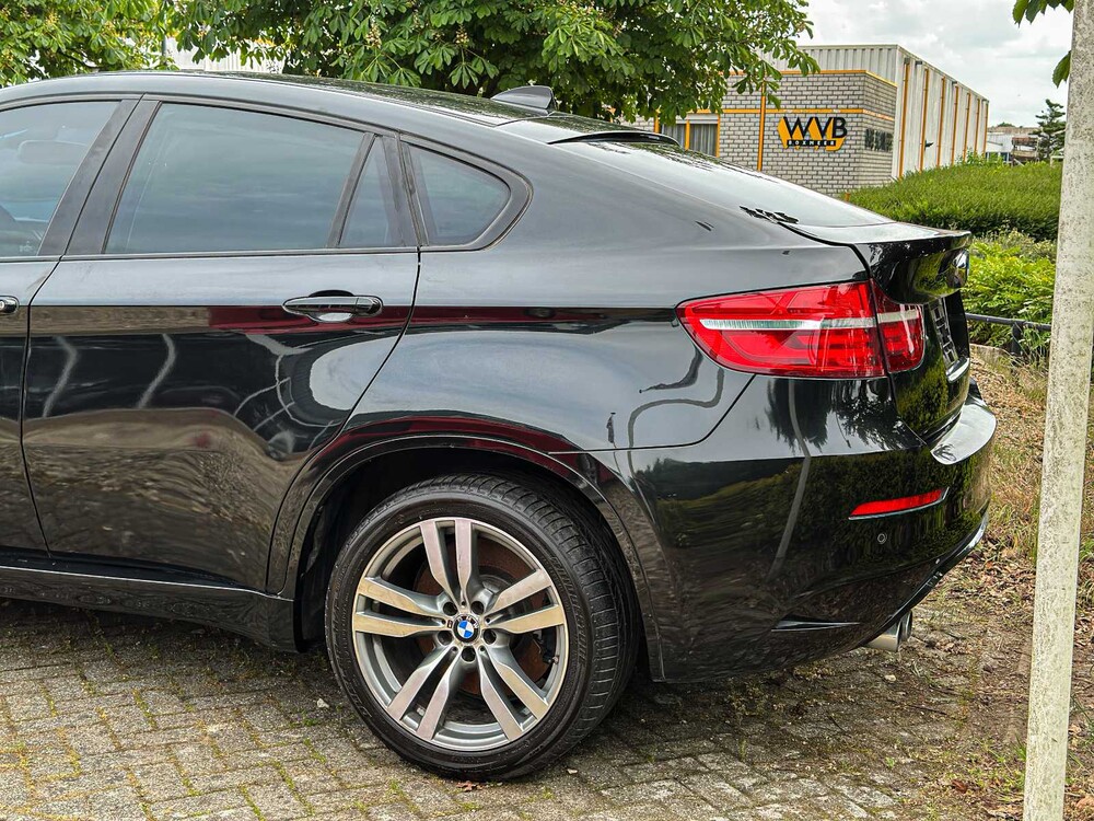 BMW X6M 4.4 V8 E71 565pk 2014