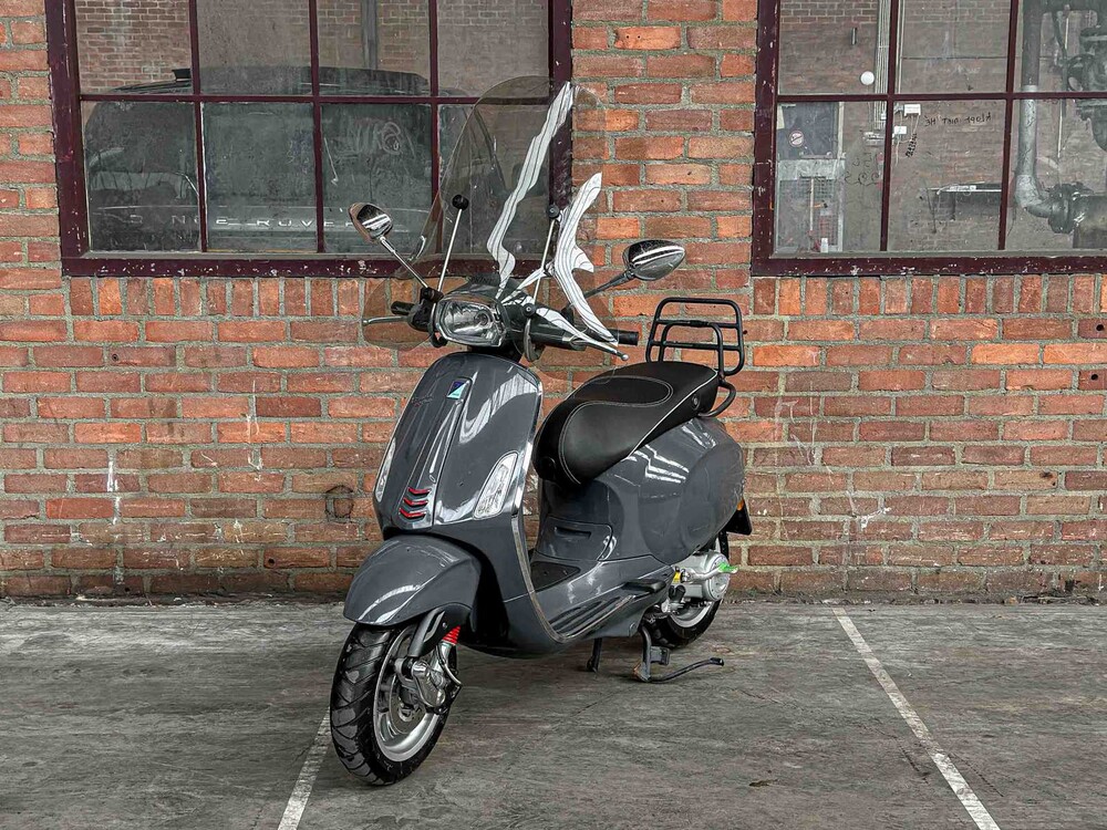 Vespa Sprint 4T 49cc 2014, F-768-VR Scooter