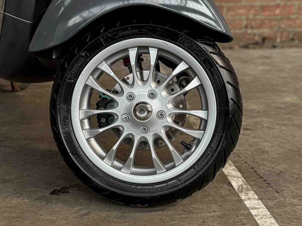 Vespa Sprint 4T 49cc 2014, F-768-VR Scooter