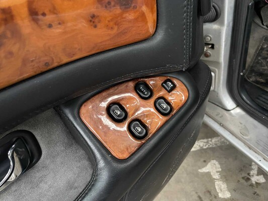 Maserati Quattroporte 3.2 V8 334PS 1998, SP-JH-57