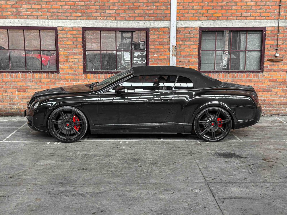 Bentley Continental GTC 6.0 W12 560pk 2007 Youngtimer