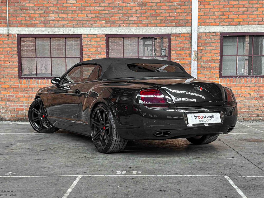 Bentley Continental GTC 6.0 W12 560pk 2007 Youngtimer