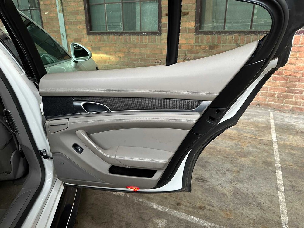 Porsche Panamera 4S 4.8 V8 400pk 2009 Youngtimer