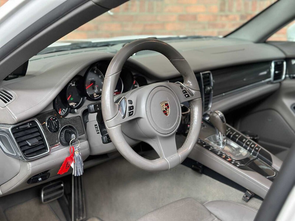 Porsche Panamera 4S 4.8 V8 400pk 2009 Youngtimer