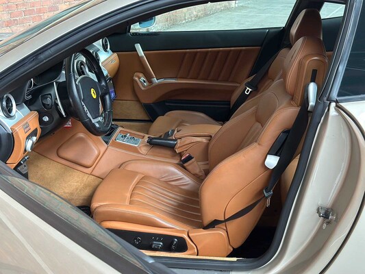 Ferrari 612 Scaglietti F1 5.7 V12 540PS 2004 Youngtimer