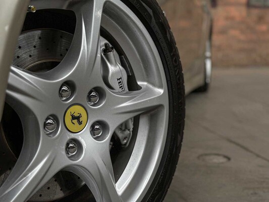 Ferrari 612 Scaglietti F1 5.7 V12 540PS 2004 Youngtimer