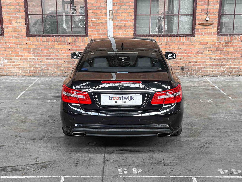 Mercedes-Benzine E500 AMG coupé 5.5 V8 388pk 2009 E-klasse Youngtimer