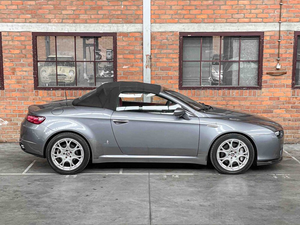 Alfa Romeo Spider 3.2 JTS V6 Q4 260PK Exclusive 2006 Youngtimer