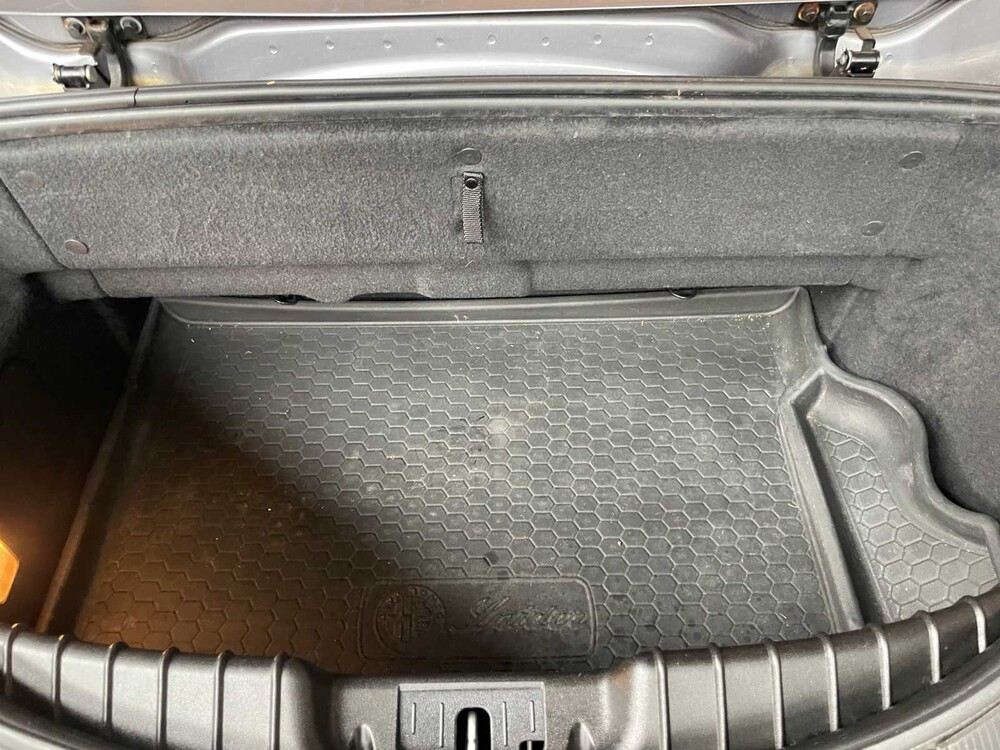 Alfa Romeo Spider 3.2 JTS V6 Q4 260PK Exclusive 2006 Youngtimer