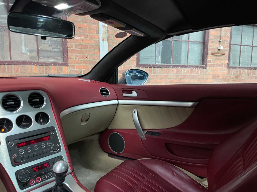 Alfa Romeo Spider 3.2 JTS V6 Q4 260PK Exclusive 2006 Youngtimer