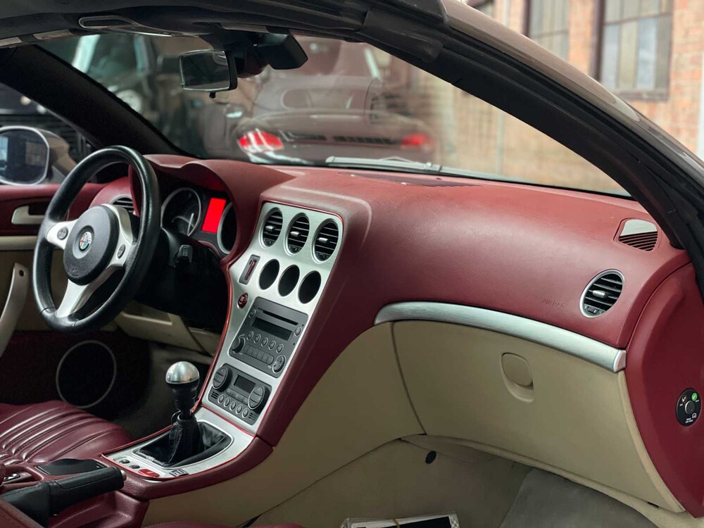 Alfa Romeo Spider 3.2 JTS V6 Q4 260PK Exclusive 2006 Youngtimer