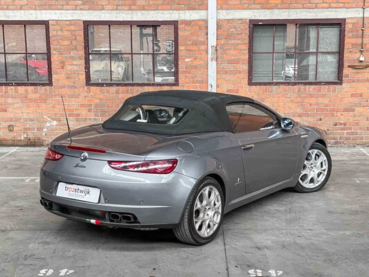Alfa Romeo Spider 3.2 JTS V6 Q4 260HP Exklusiv 2006 Youngtimer