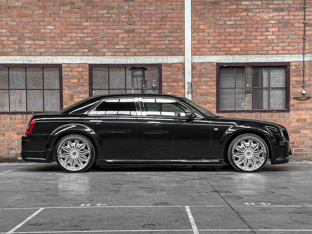 Chrysler 300C HEMI 5.7 V8 340pk 2006 Youngtimer