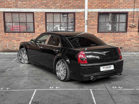 Chrysler 300C HEMI 5.7 V8 340PS 2006 Youngtimer