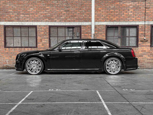 Chrysler 300C HEMI 5.7 V8 340PS 2006 Youngtimer