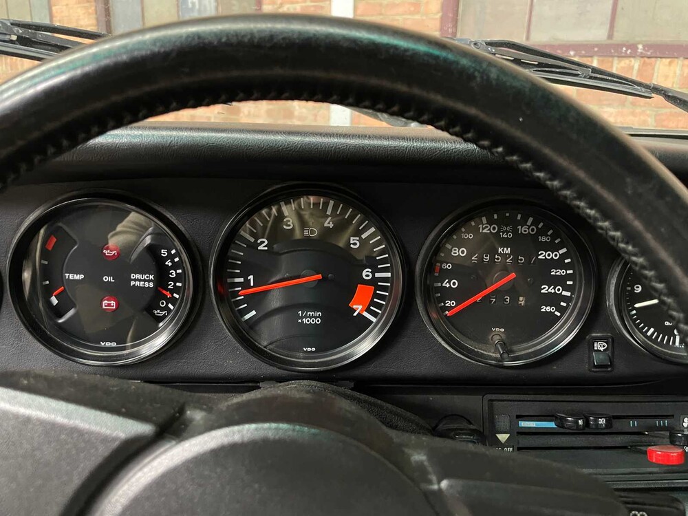 Porsche 911 3.2 Carrera 930 231pk 1984