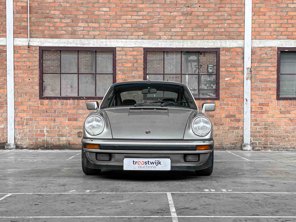 Porsche 911 3.2 Carrera 930 231pk 1984